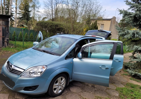 Opel Zafira cena 20500 przebieg: 161000, rok produkcji 2010 z Łódź małe 254